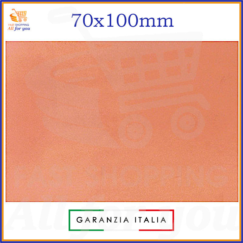 Piastra ramata in vetronite di colore rame/marrone, con dimensioni 70x100mm, ideale per la creazione di circuiti stampati (PCB). La piastra ha uno strato di rame uniforme e protezione antiossidante.