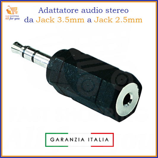 Adattatore audio con spina jack 3.5mm stereo maschio e presa jack 2.5mm stereo femmina.