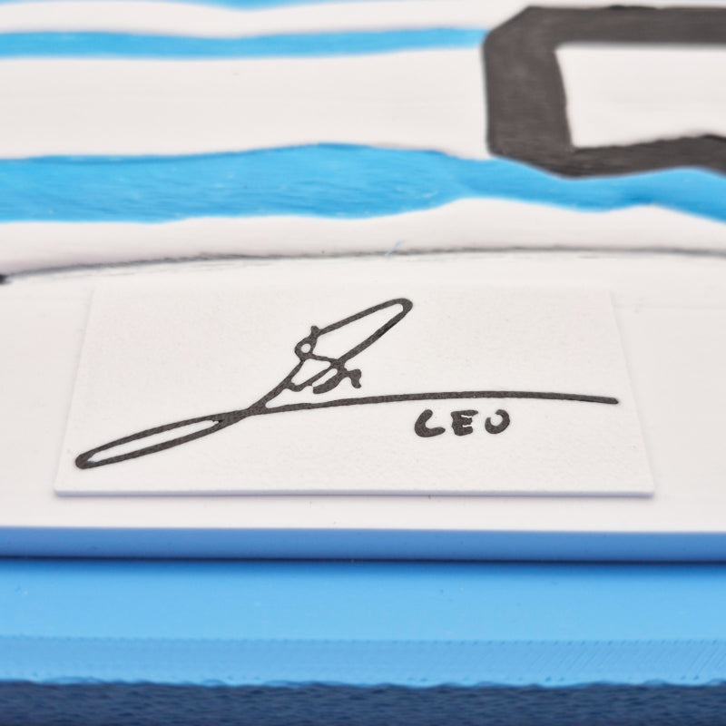 Dettaglio autografo in rilievo Lionel Messi