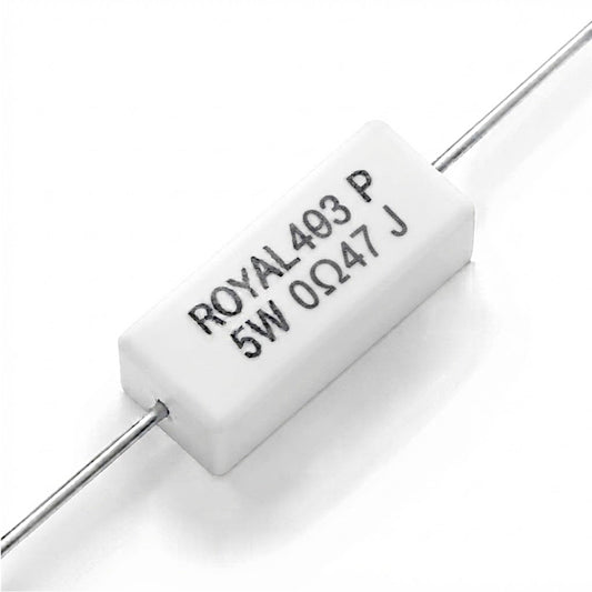 Resistenza a filo da 0,47 Ohm con corpo ceramico bianco da 5W e reofori assiali per montaggio PTH