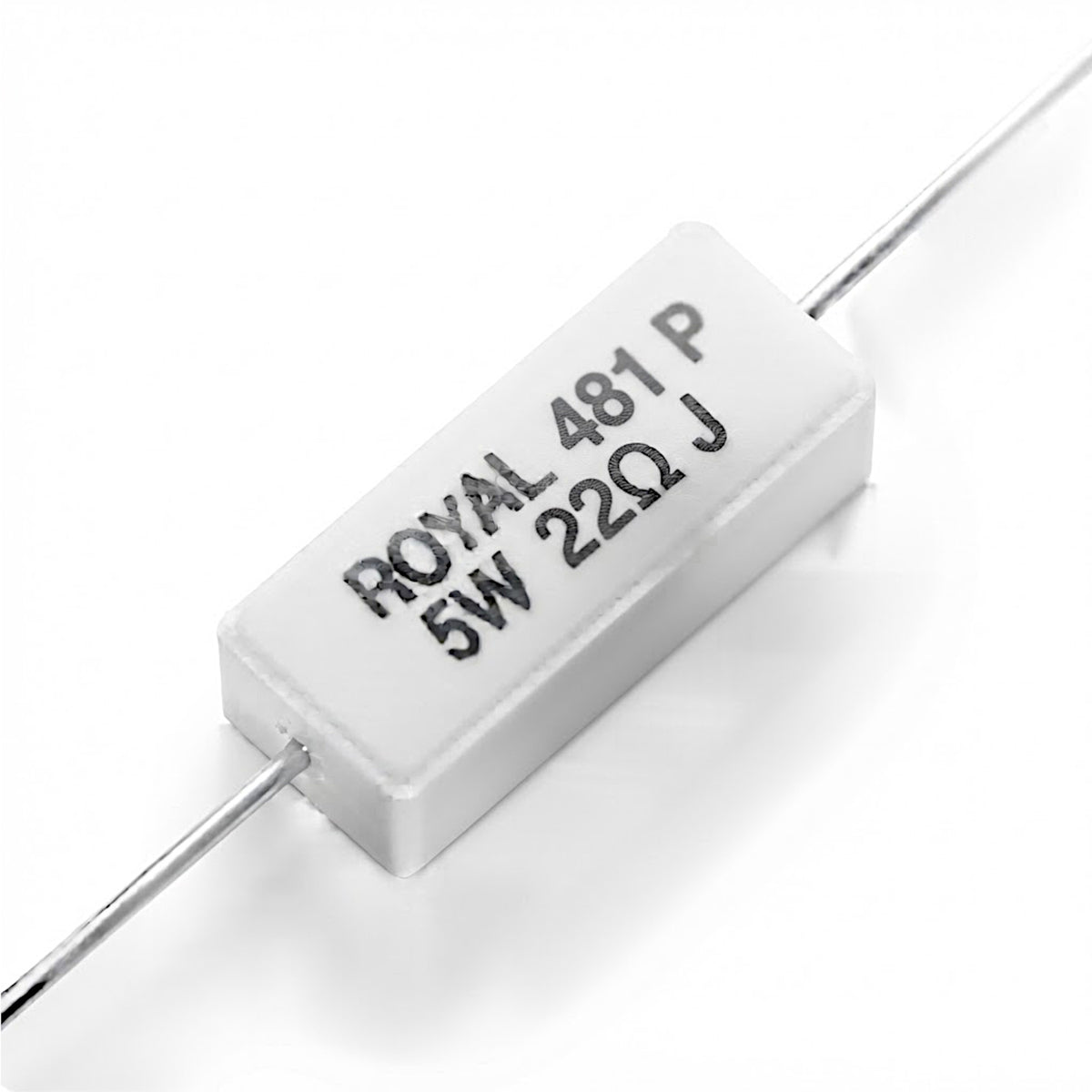 Resistenza a filo da 22 Ohm con corpo ceramico bianco da 5W e reofori assiali per montaggio PTH