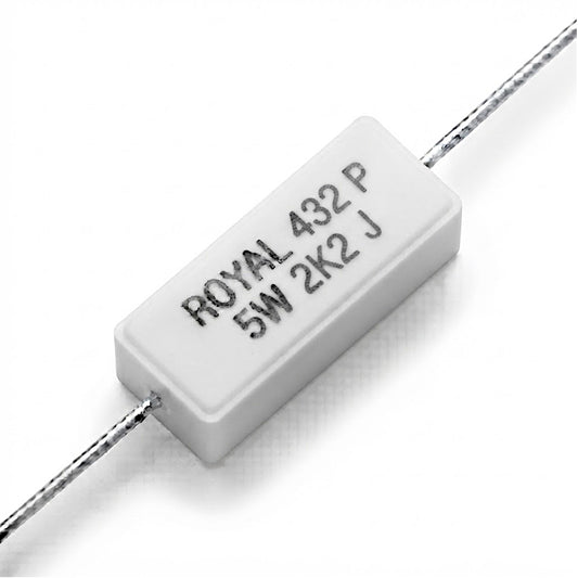 Resistenza a filo da 2,2 k Ohm con corpo ceramico bianco da 5W e reofori assiali per montaggio PTH