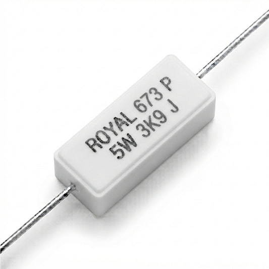 Resistenza a filo da 3,9 k Ohm con corpo ceramico bianco da 5W e reofori assiali per montaggio PTH